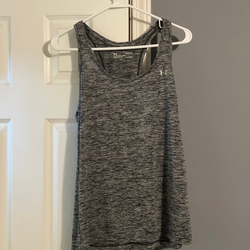 Under Armour tank